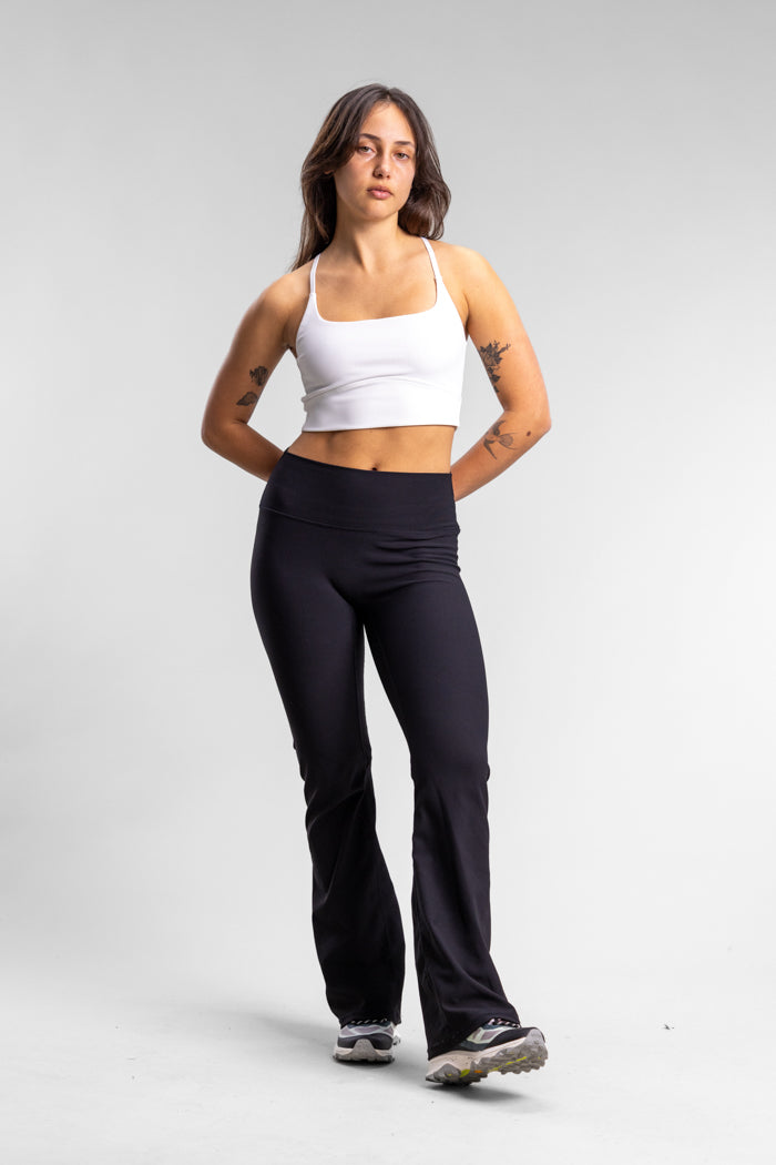 Agile Flared Legging Women's BLACK